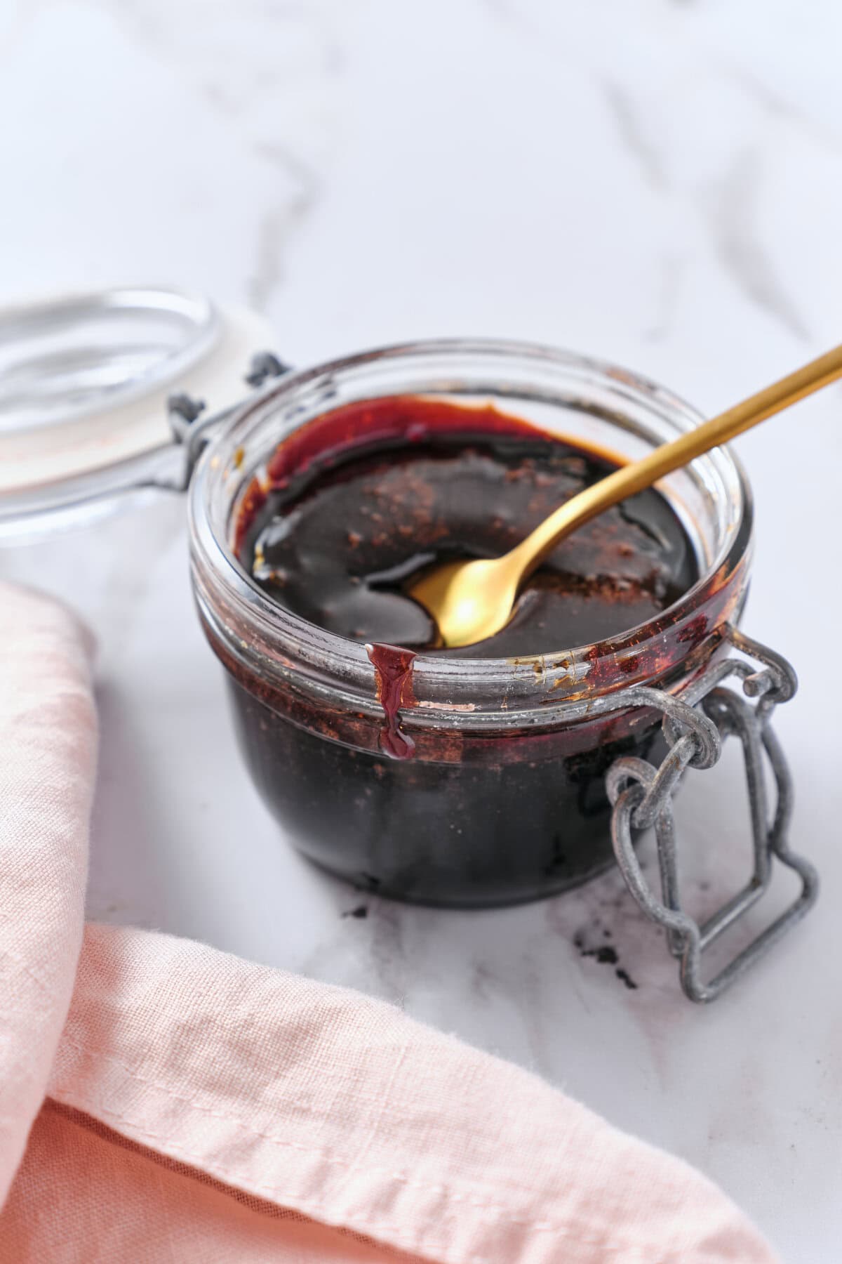 Pomegranate Molasses - foodfaithfitness