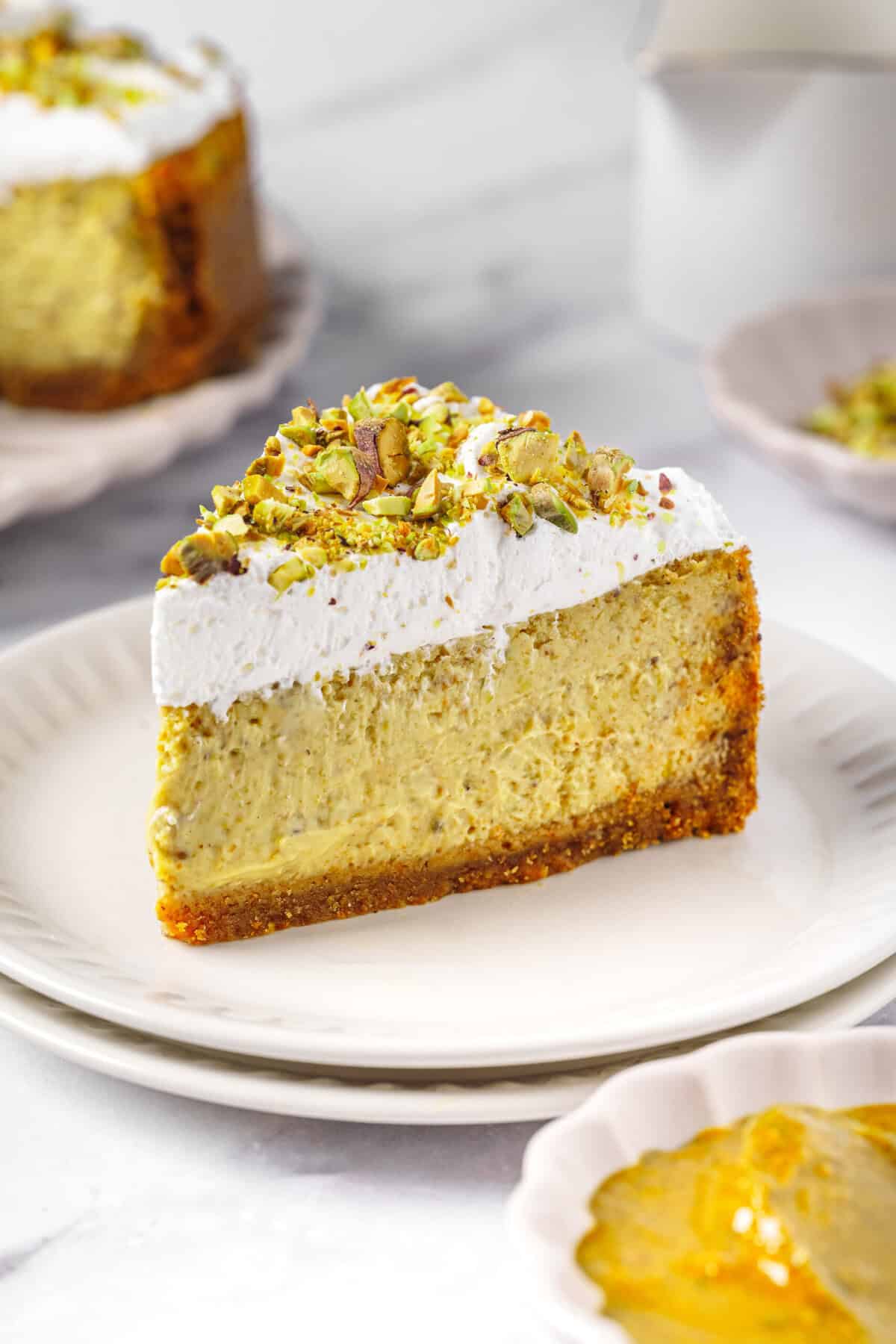 Pistachio Cheesecake - foodfaithfitness