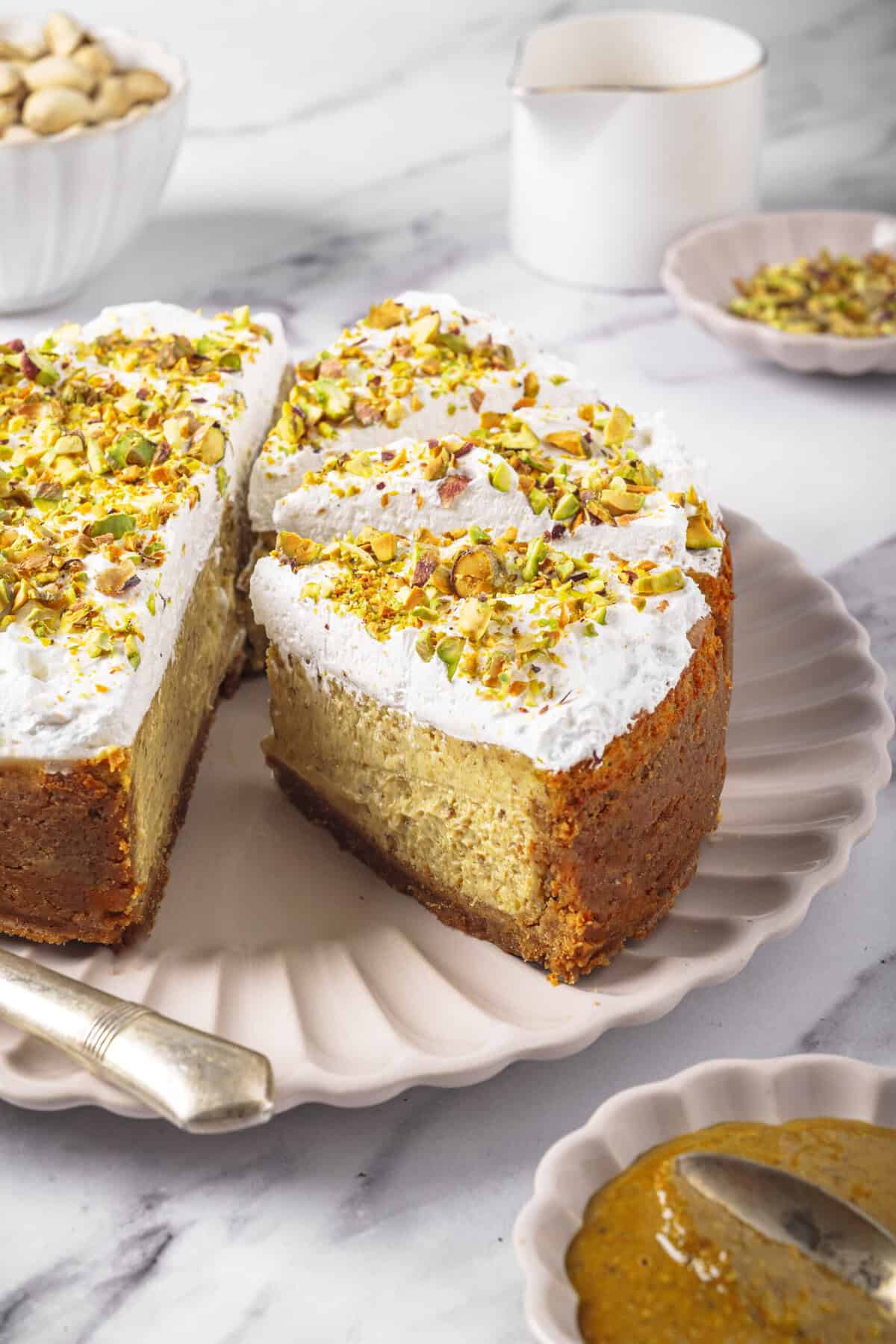 Pistachio Cheesecake - foodfaithfitness