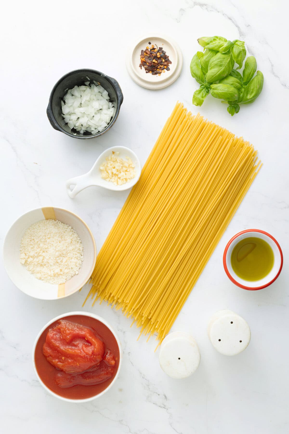 Spaghetti Pomodoro - foodfaithfitness