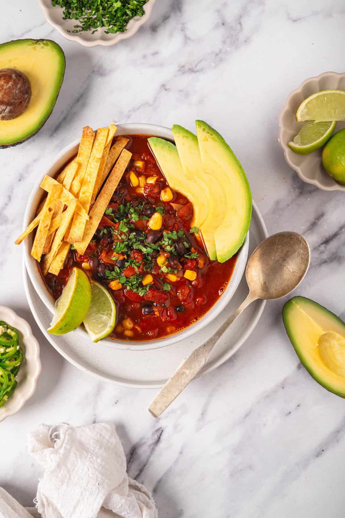 Vegan Tortilla Soup - foodfaithfitness