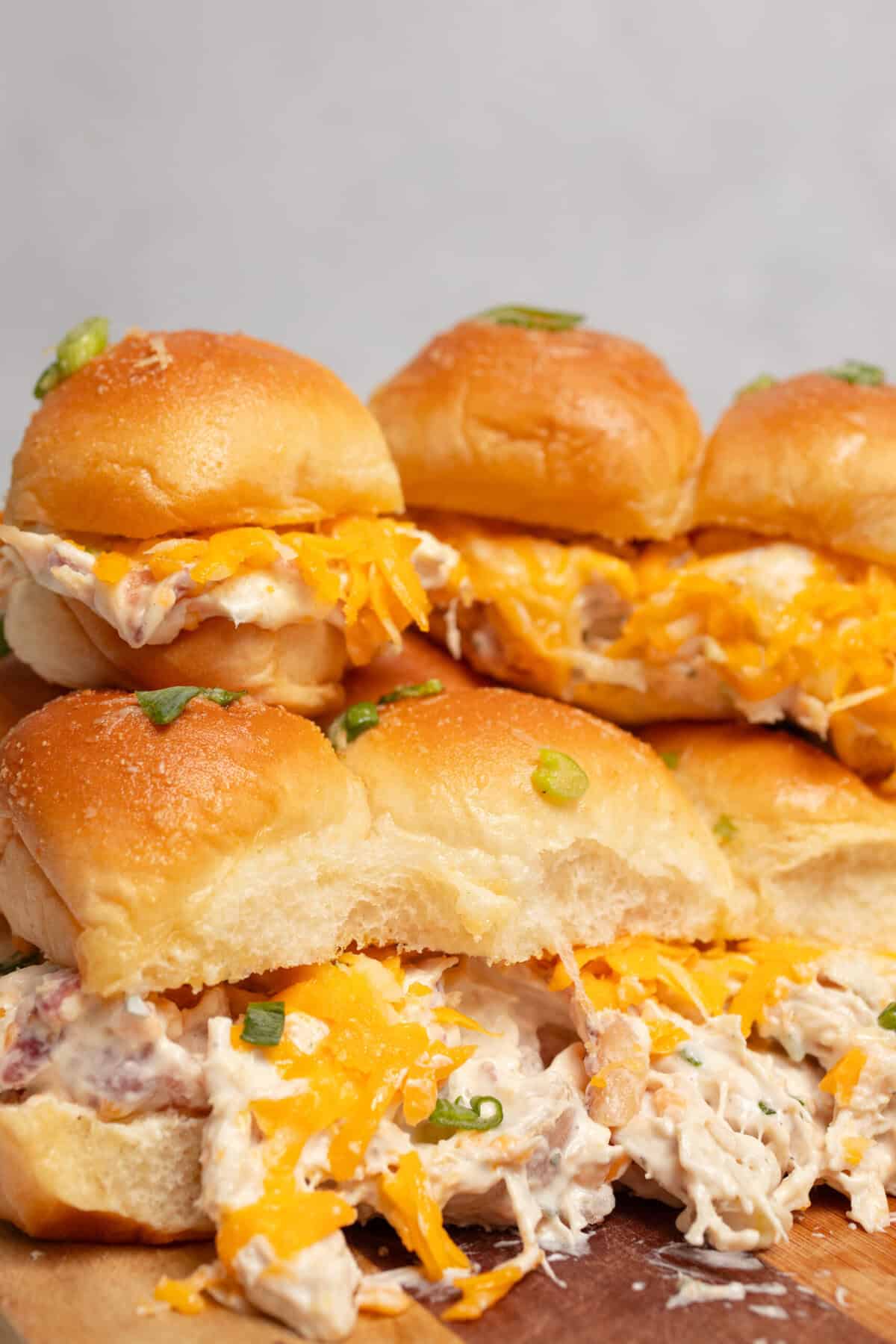 Crack Chicken Sliders - foodfaithfitness