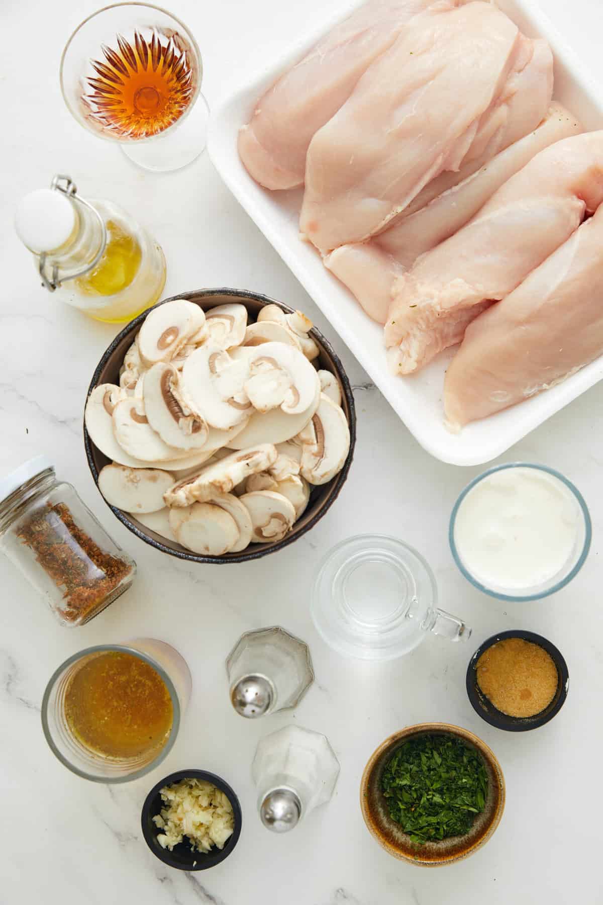 Slow Cooker Chicken Marsala - foodfaithfitness