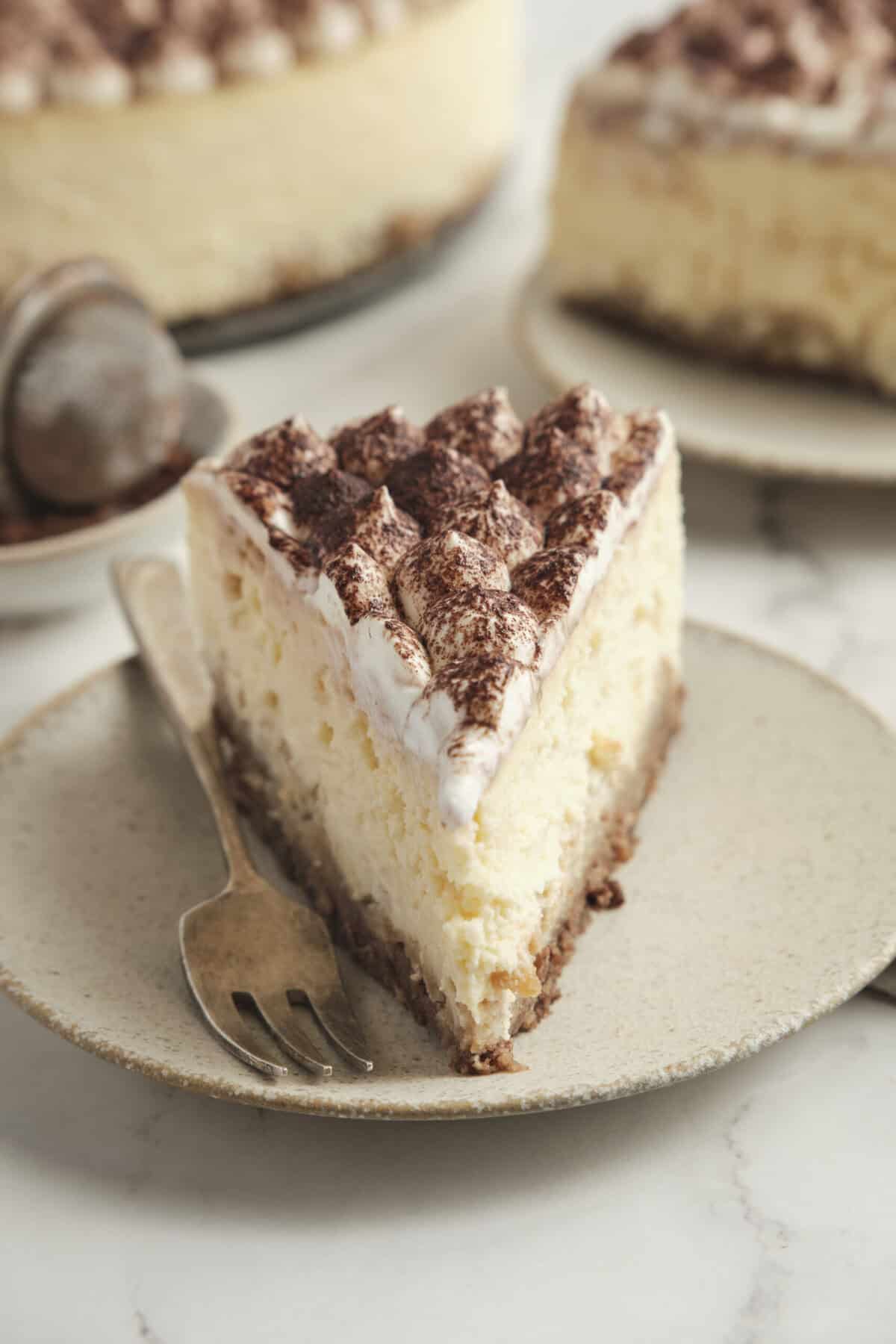 Tiramisu Cheesecake - foodfaithfitness