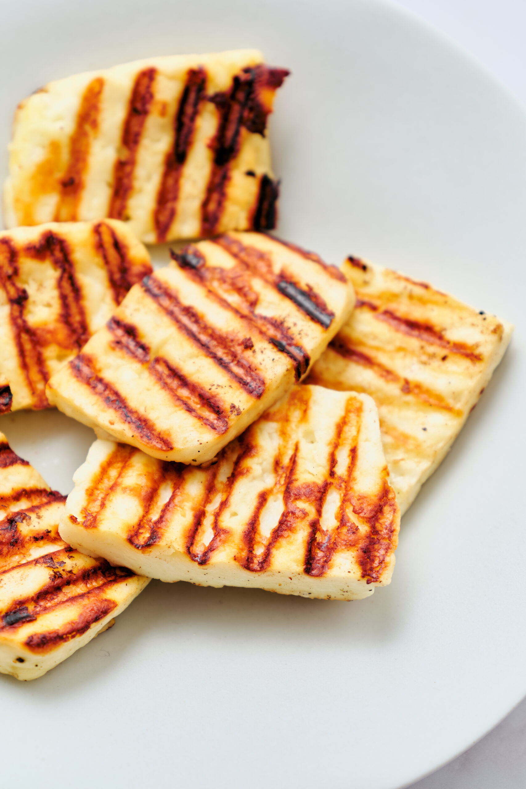 Grilled Halloumi Cheese - foodfaithfitness