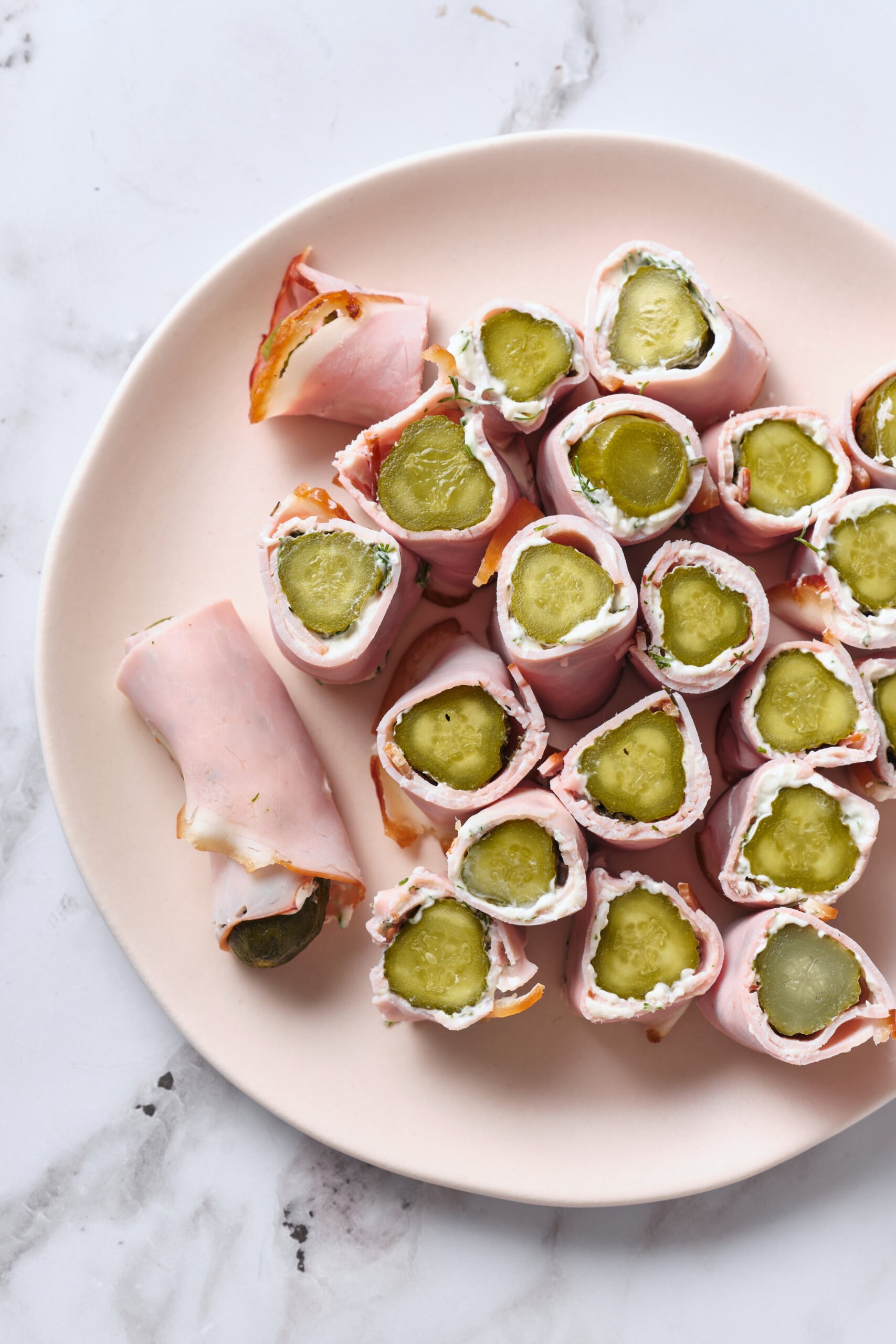 Ham and Cucumber Roll Ups - foodfaithfitness