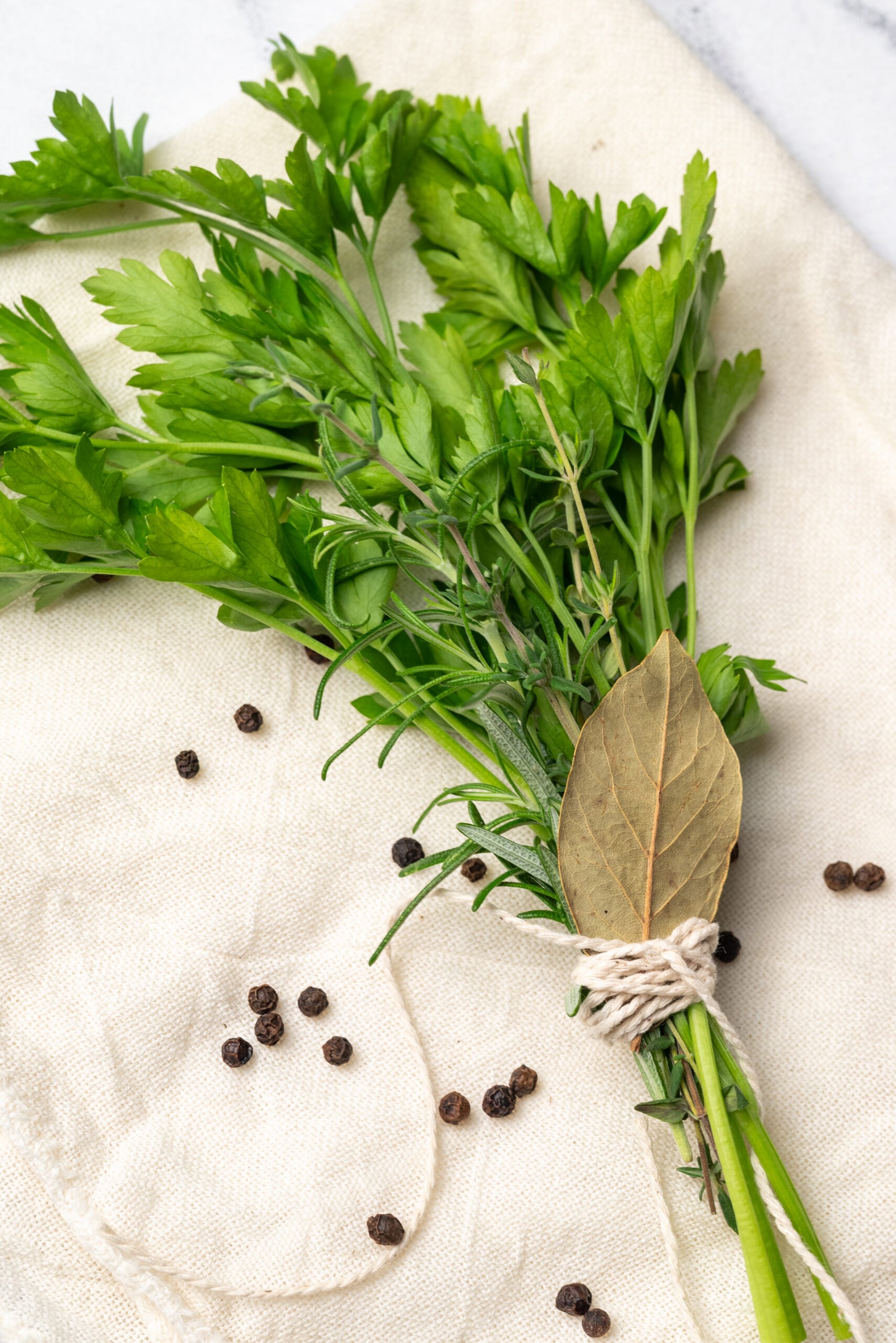 How to make Bouquet Garni - foodfaithfitness