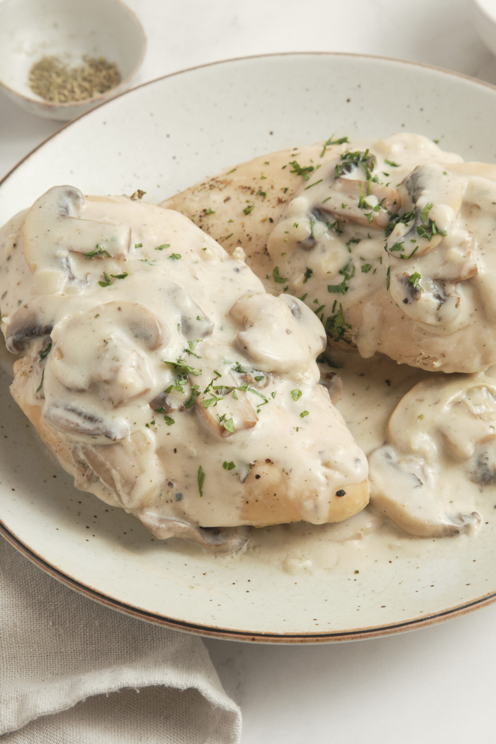 Instant-Pot Chicken Marsala - foodfaithfitness
