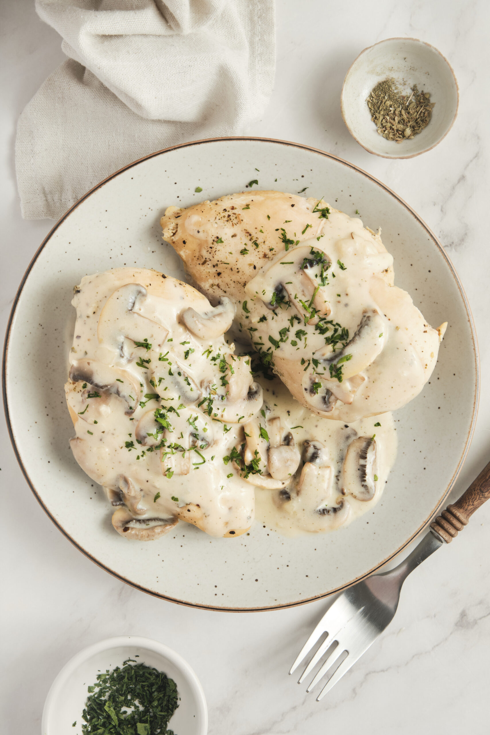 Instant-Pot Chicken Marsala - foodfaithfitness