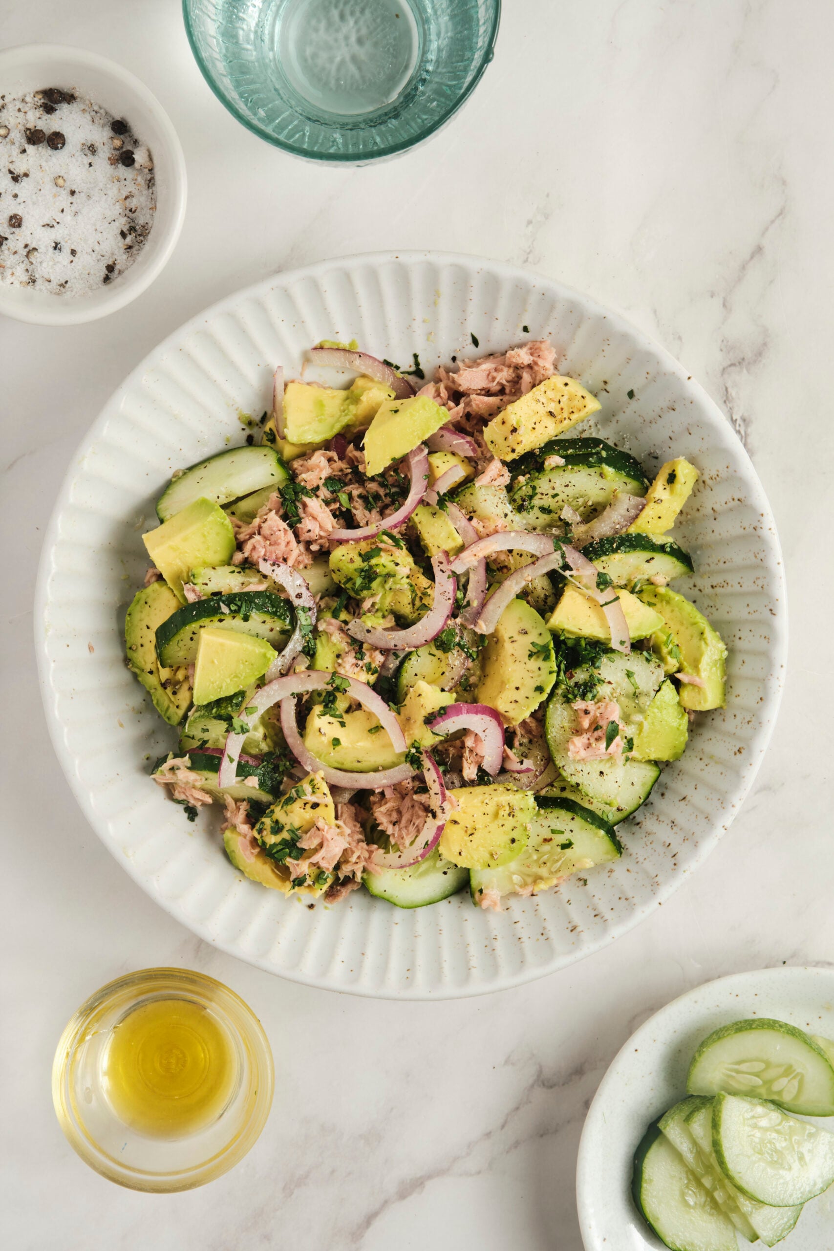 Avocado Tuna Salad - foodfaithfitness