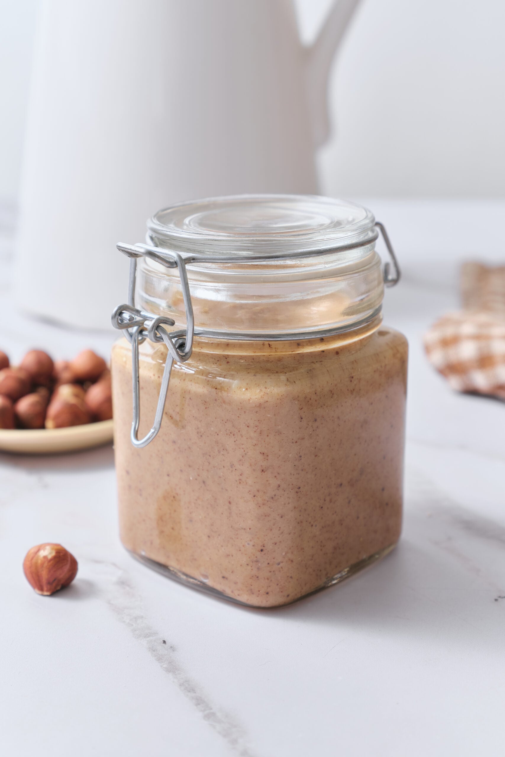 Homemade Hazelnut Butter - foodfaithfitness